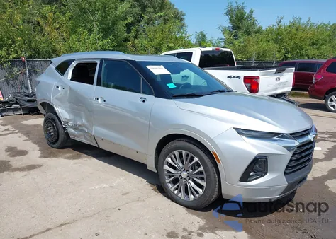 2020 Chevrolet Blazer Awd Premier z USA, uszkodzony, nr VIN 3GNKBLRS5LS626690